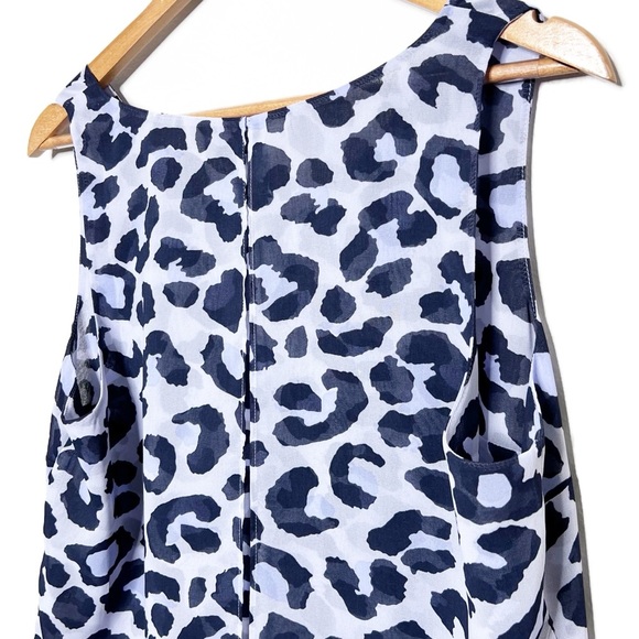 Cabi Women's Feline Lilac Sleeveless V-Neck Ruffle Peplum Business Casual Blouse - Picture 11 of 16